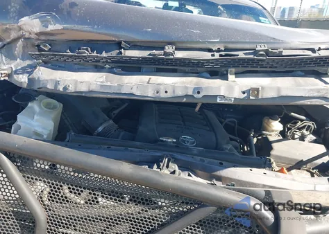 2015 Toyota Tundra Sr5 5.7L V8 z USA, uszkodzony, nr VIN 5TFDW5F14FX482081